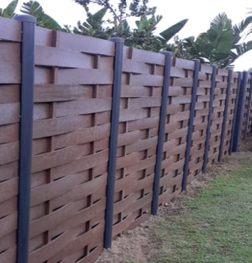 Palisade Fencing & Poles